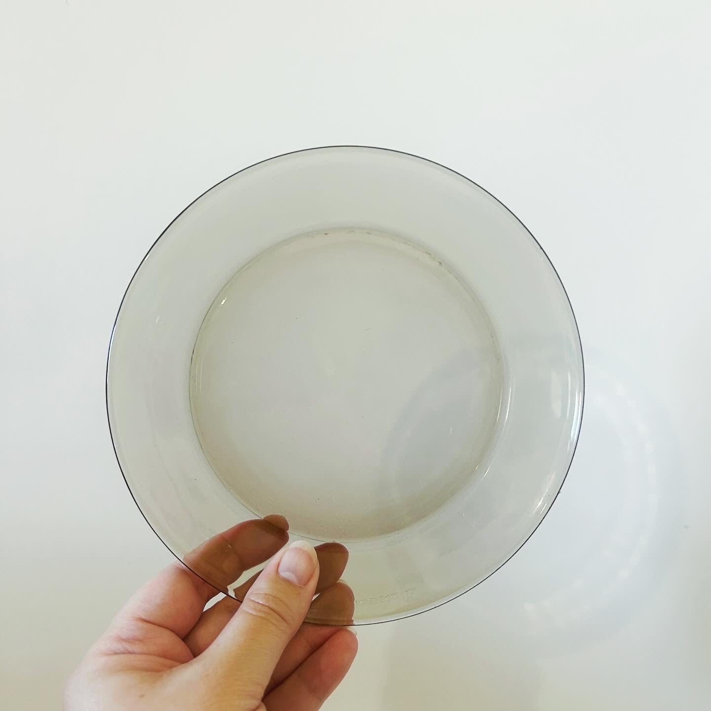 16 piece Retro Smoked Glass Dinner Set Crockery