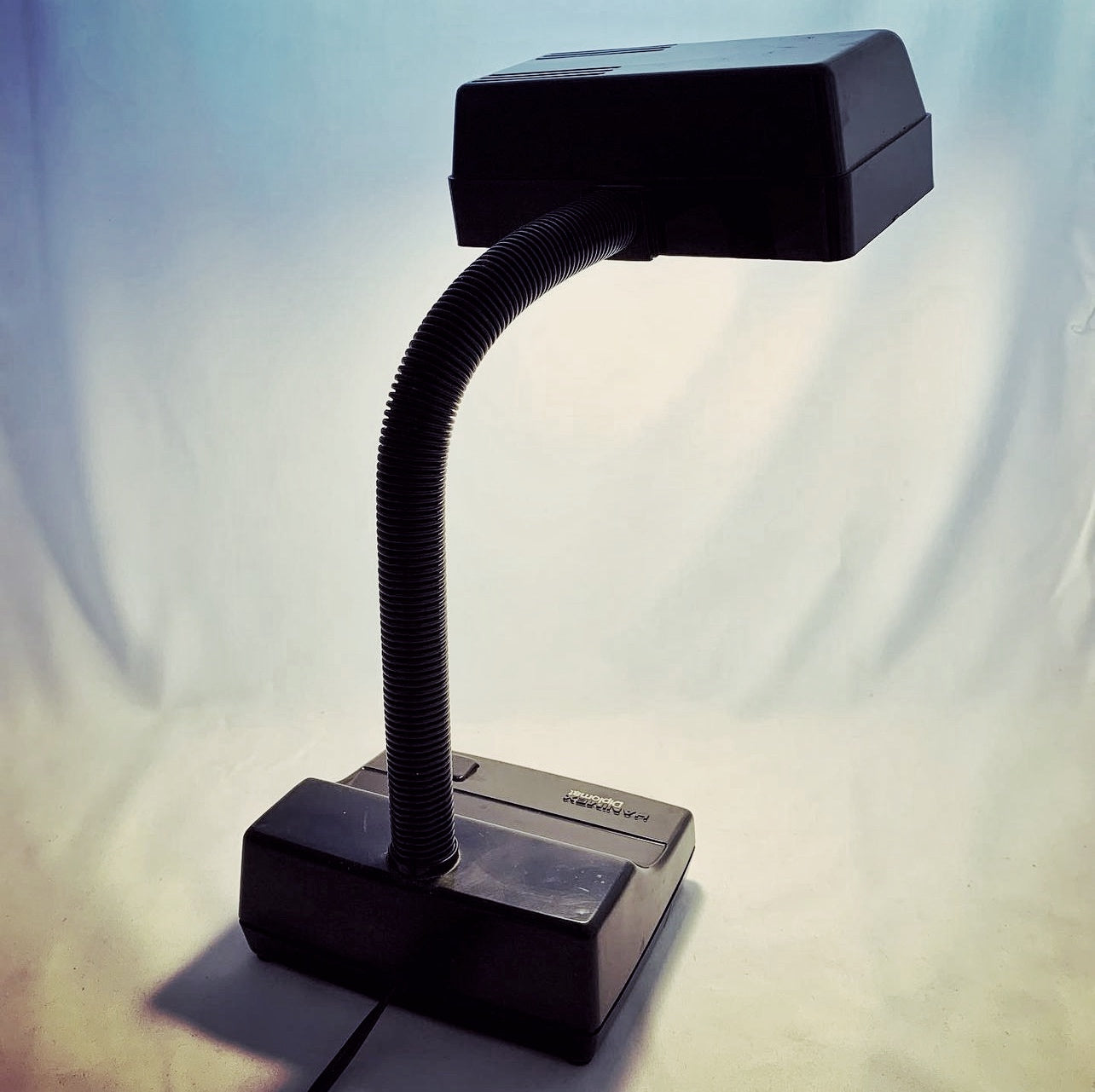 Black Adjustable Hanimex "Diplomat" Retro 80s era Gooseneck Desk Lamp