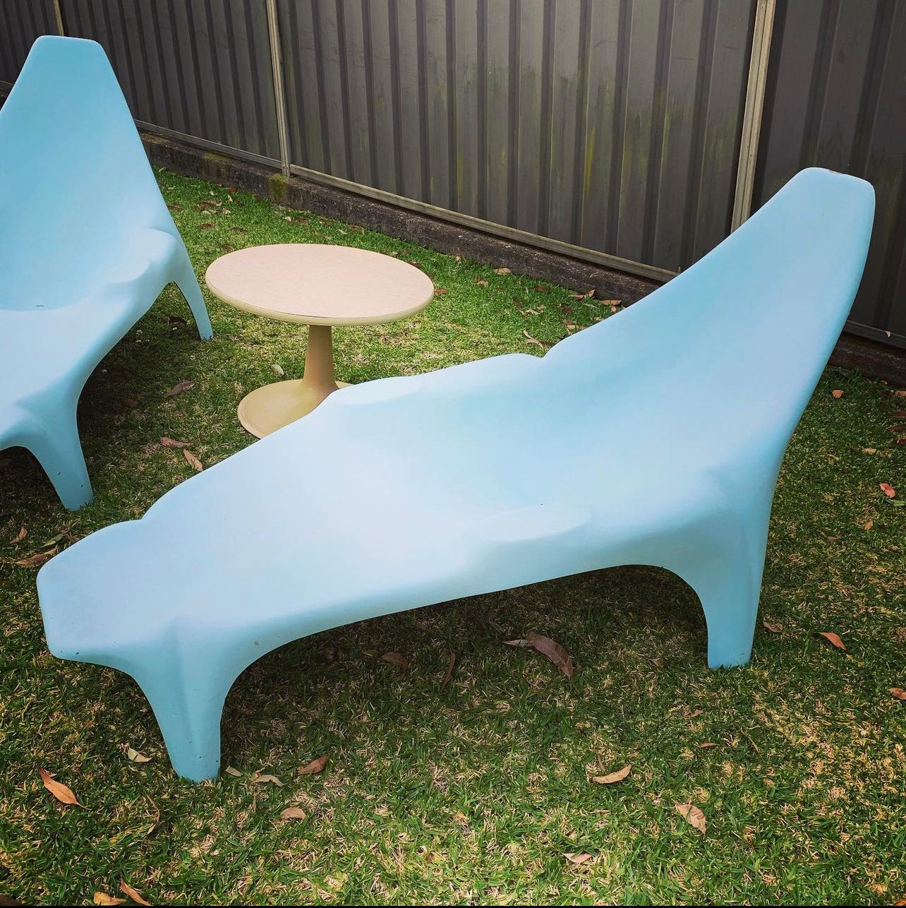Mid Century, Space Age Pair of Moulded Fibreglass Pool or Sun Lounges in Sky Blue
